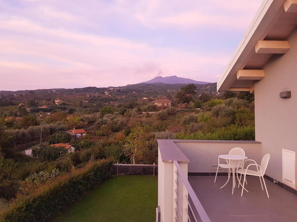 Design Villa in Piedimonte Etneo Eksteriør billede