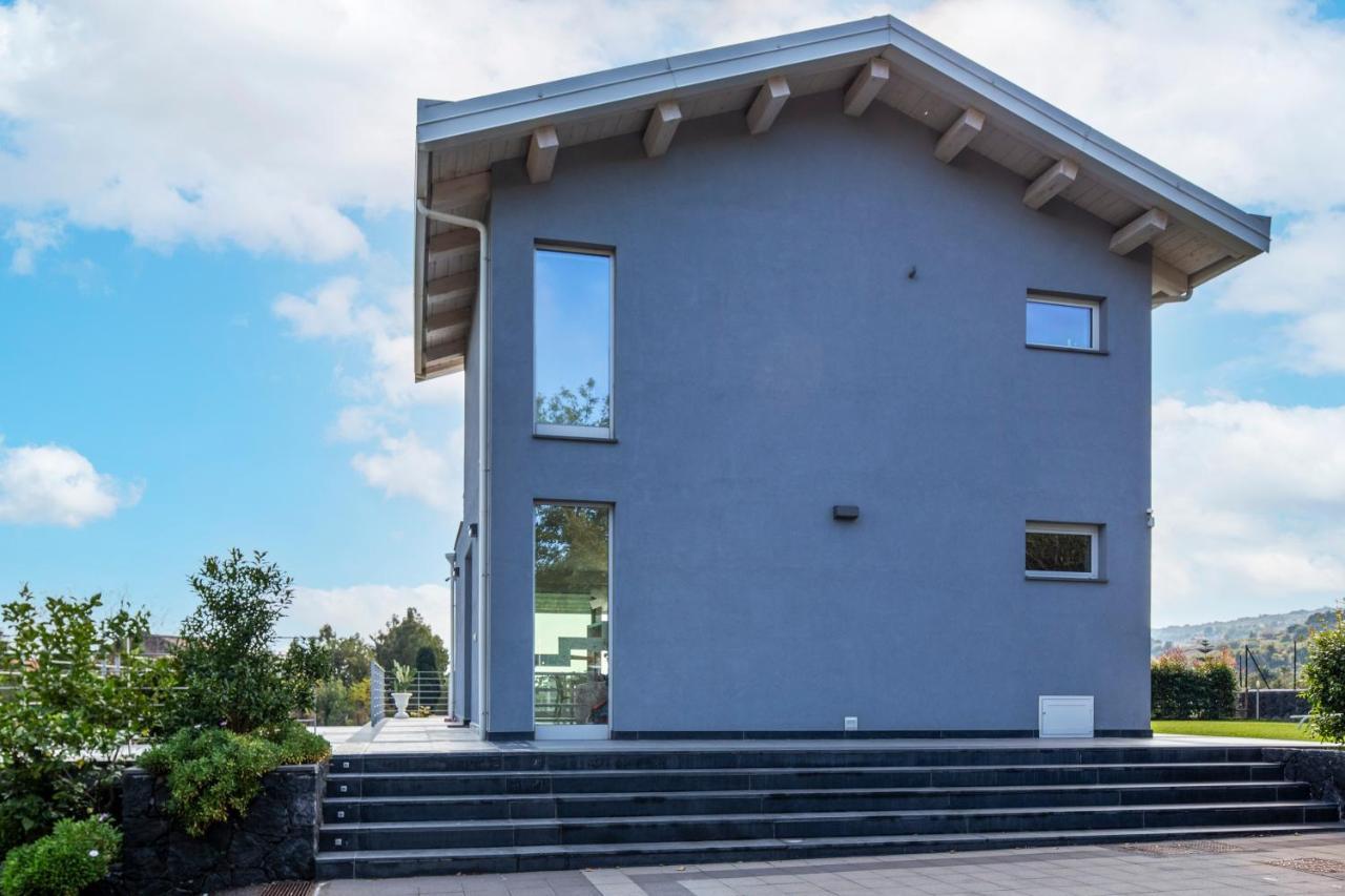 Design Villa in Piedimonte Etneo Eksteriør billede