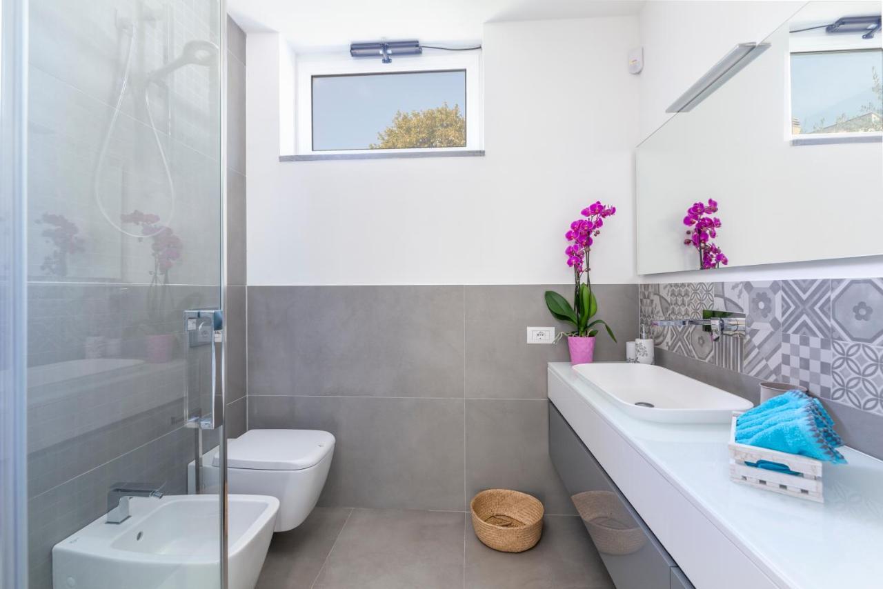 Design Villa in Piedimonte Etneo Eksteriør billede